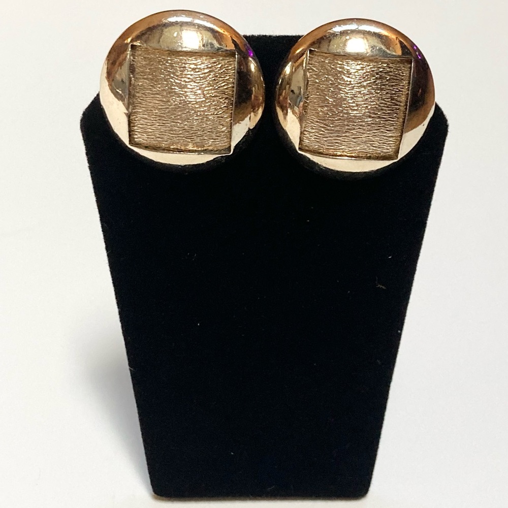 1950s Vintage Bergère Gold Tone Textured Clip On Earrings
